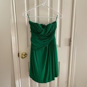 Green express size small, mini dress strapless